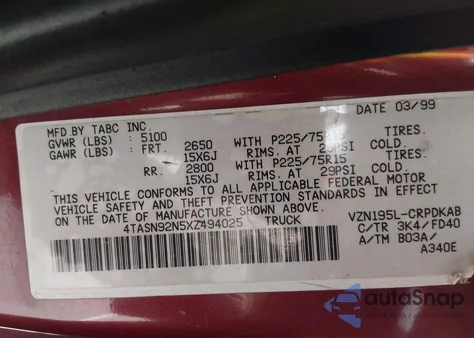 1999 Toyota Tacoma Prerunner V6 z USA, uszkodzony, nr VIN 4TASN92N5XZ494025